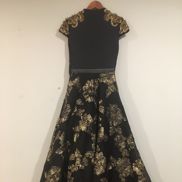 Long reception gown - Picture 2 of 2